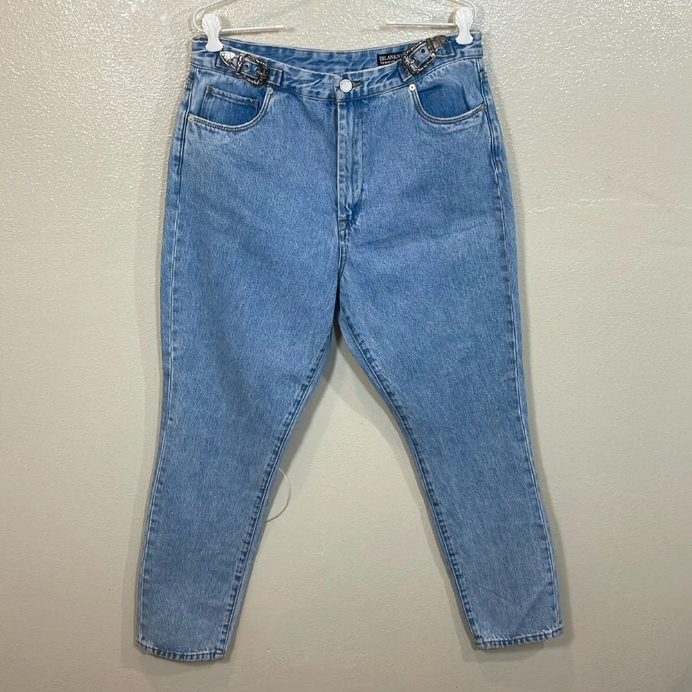 BLANKNYC Women's The Bleeker Ultra High Rise Jean with Western Buckle Detail 31